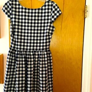 Aqua from Bloomingdales short sleeve summer dress